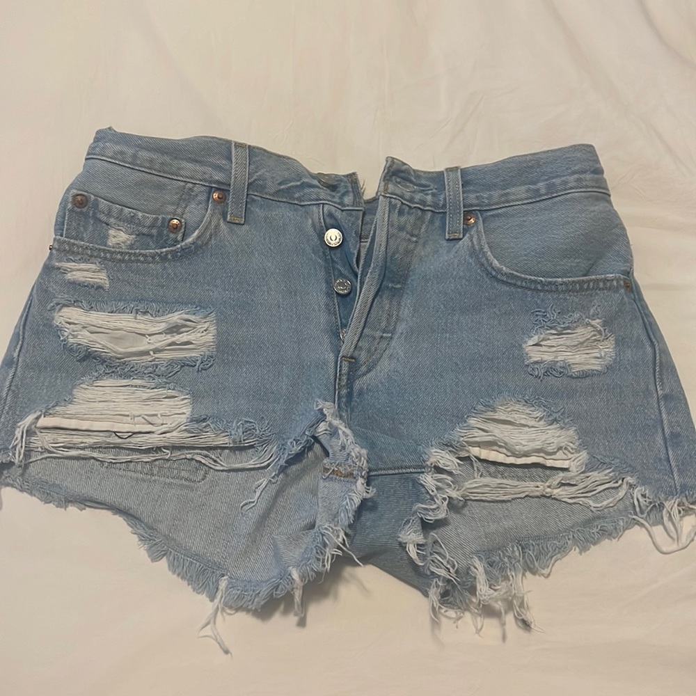 Levi’s denim shorts